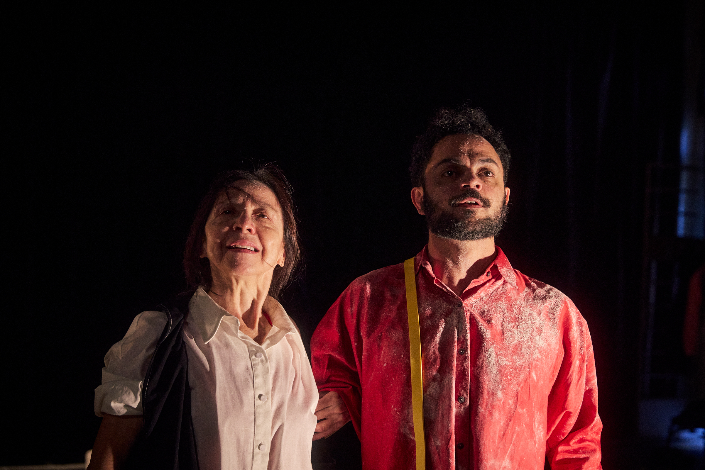 Ministério da Cultura e Petrobras apresentam História, a nova criação e montagem da Companhia Brasileira de Teatro que estreia no Teatro Guairinha no dia 6 de junho de 2026