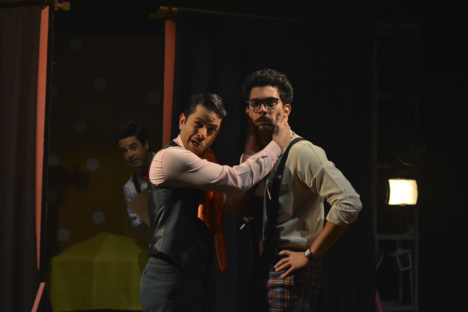 Antropofocus, celebra 25 anos com uma comédia que reúne dramaturgia cômica de qualidade, improvisação teatral e surpresas.