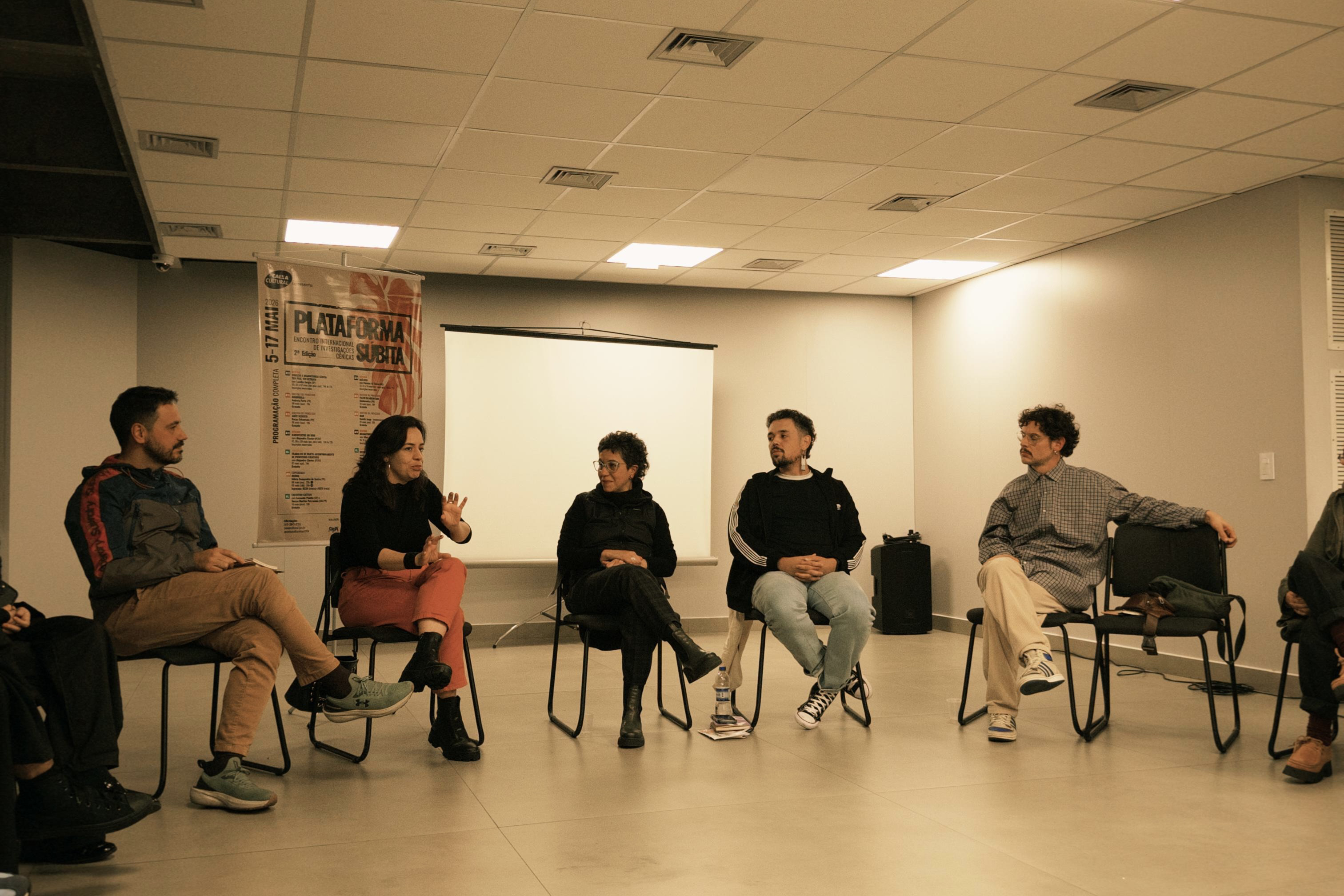 O que se constrói sobre uma Plataforma: a importância do atravessamento em uma maratona de encontros investigativos