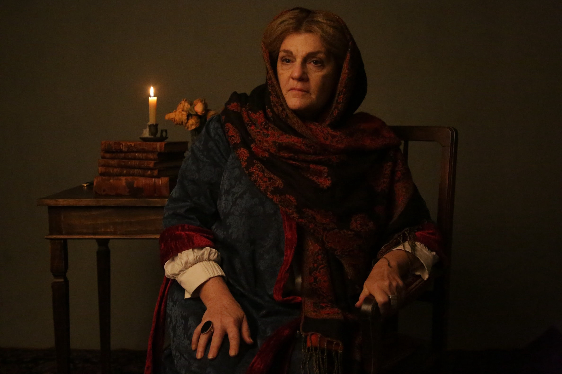 Depois do sucesso, espetáculo "Helena Blavatsky: A Voz do Silêncio" retorna a Curitiba em curta temporada
