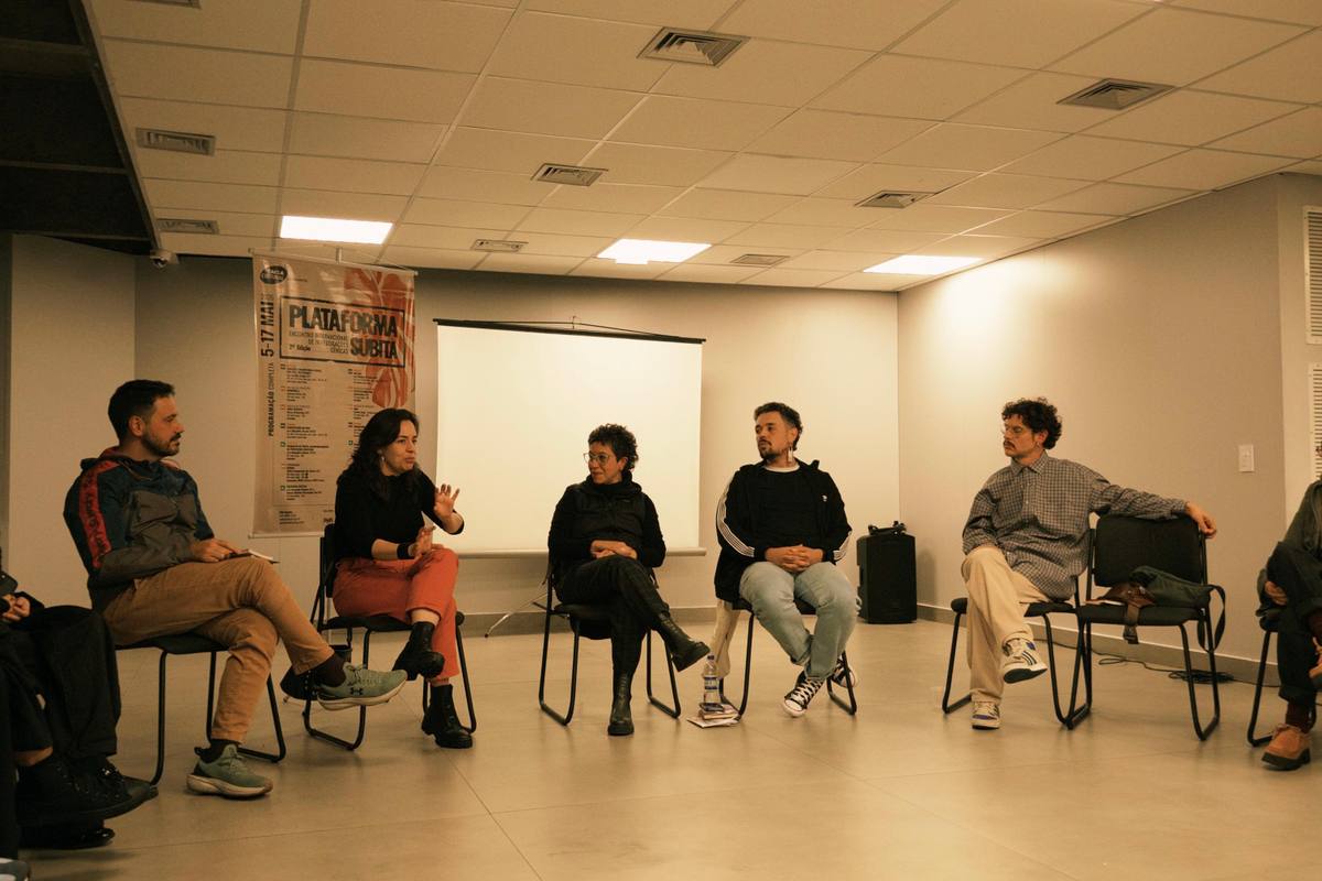 O que se constrói sobre uma Plataforma: a importância do atravessamento em uma maratona de encontros investigativos