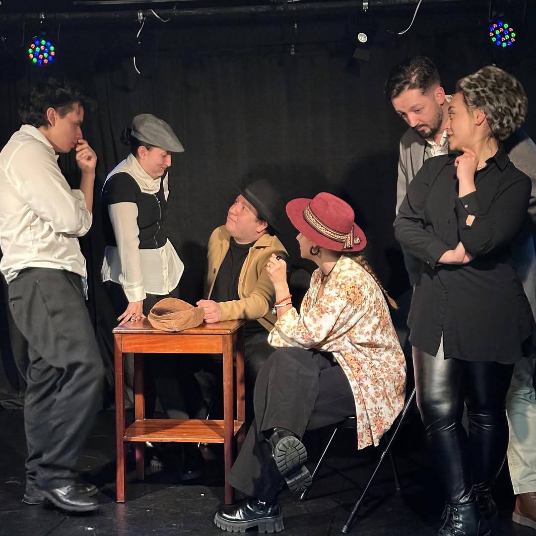 Formato de improvisação mexicana chega a Curitiba na segunda edição do IMPROFUSÕES